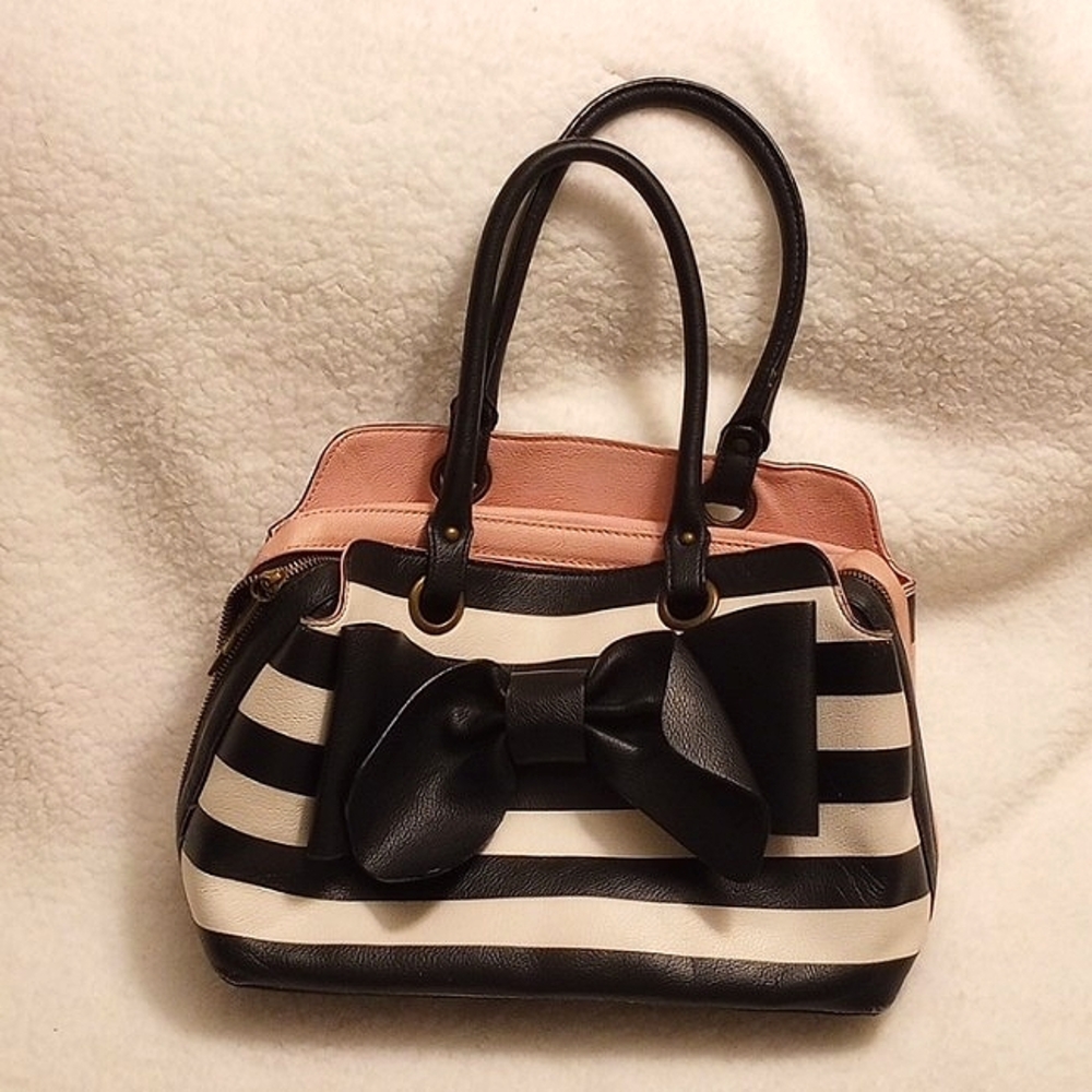 Betsey Johnson black and white stripe purse